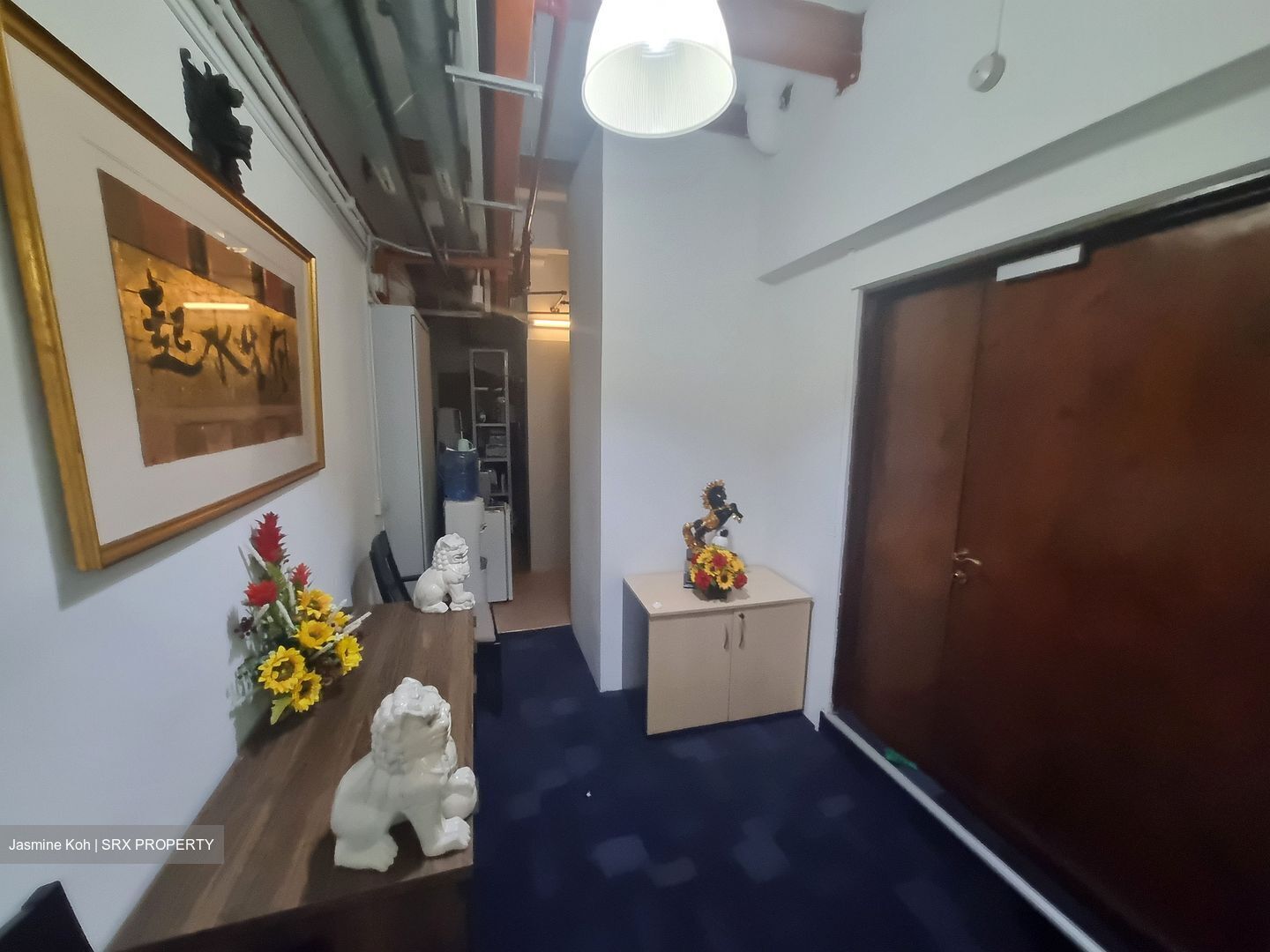 Pekin Street (D1), Office #505056841